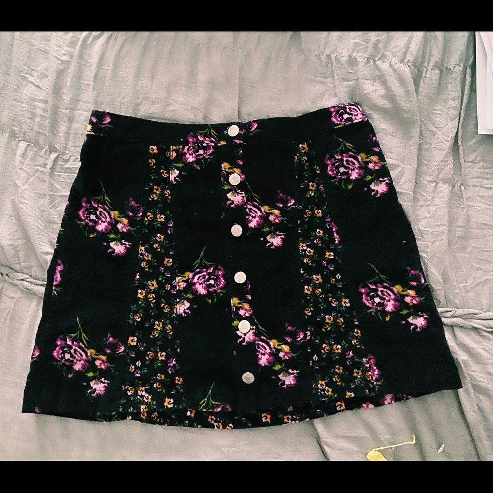 Urban Outfitters A-line floral skirt